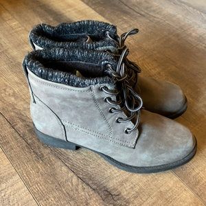 NEW - Sporto Grey Bootie